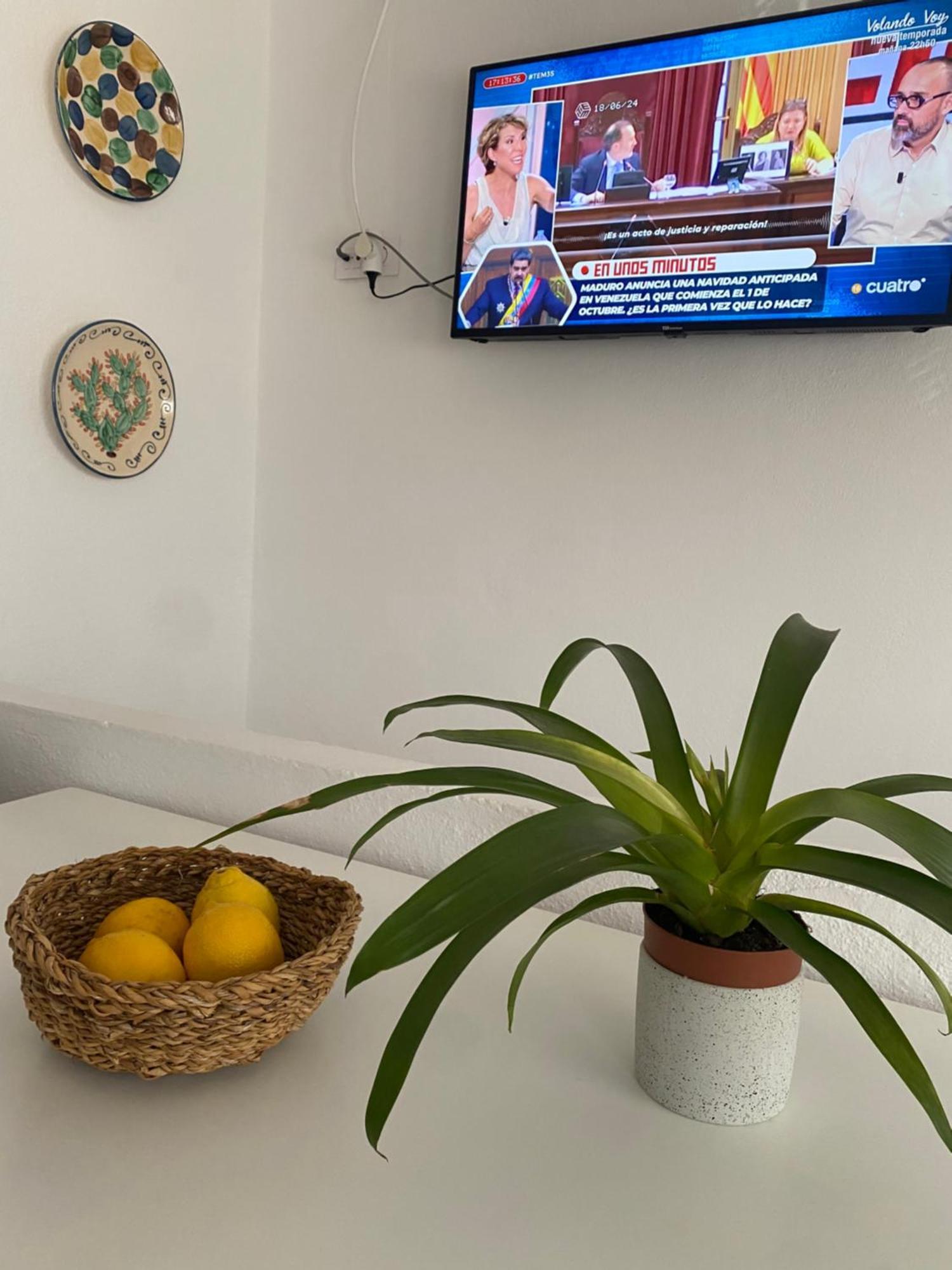 Casa Del Pez Vivienda A Pie De Calle En Agua Amarga A 250 Metros De La Playa エクステリア 写真