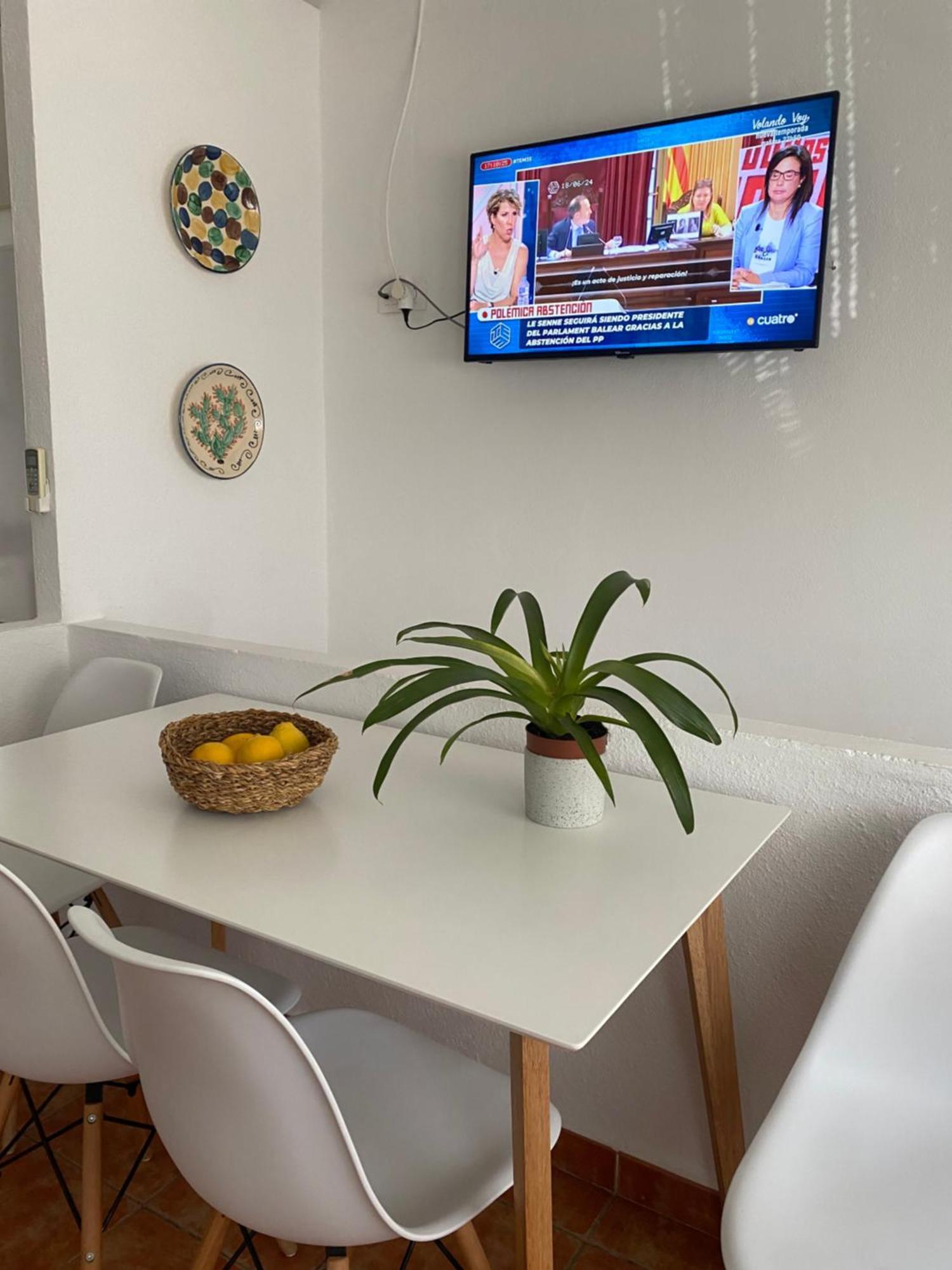 Casa Del Pez Vivienda A Pie De Calle En Agua Amarga A 250 Metros De La Playa エクステリア 写真